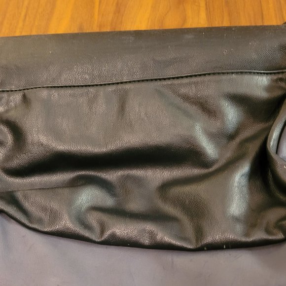 French Connection Messenger Bag - Picture 6 of 9